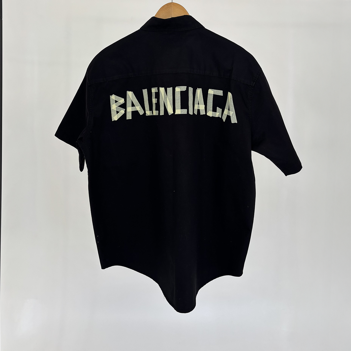 Camisa Social Balenciaga Logo